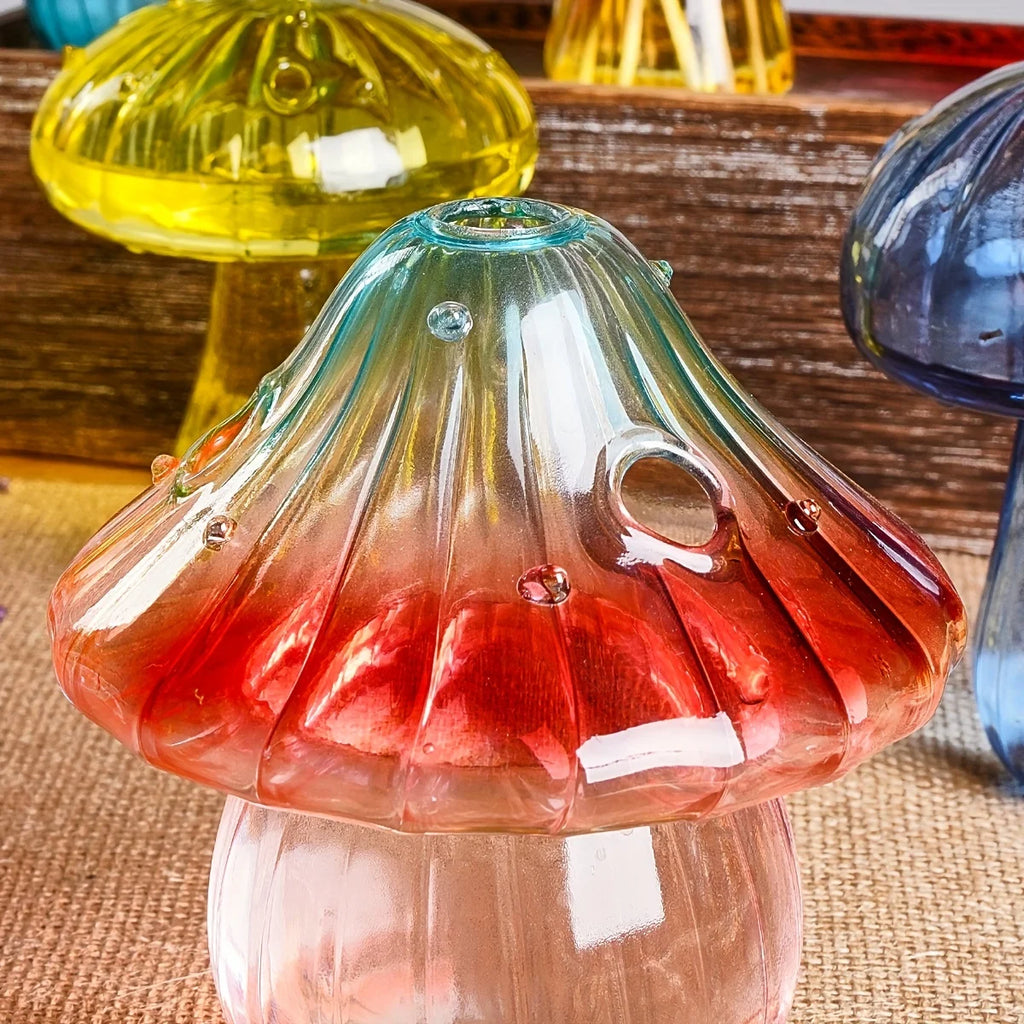 Mushroom Glass Bud Vase – Colorful Hydroponic Vase for Home & Office Decor