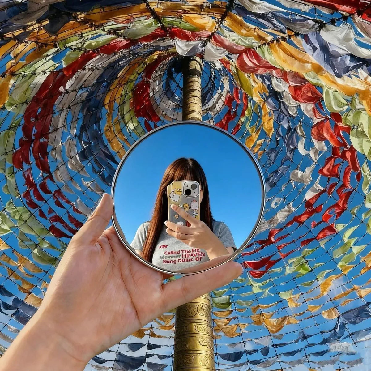 Mini Convex Mirror Set – Wide-Angle Vlogging & Blind-Spot Mirrors