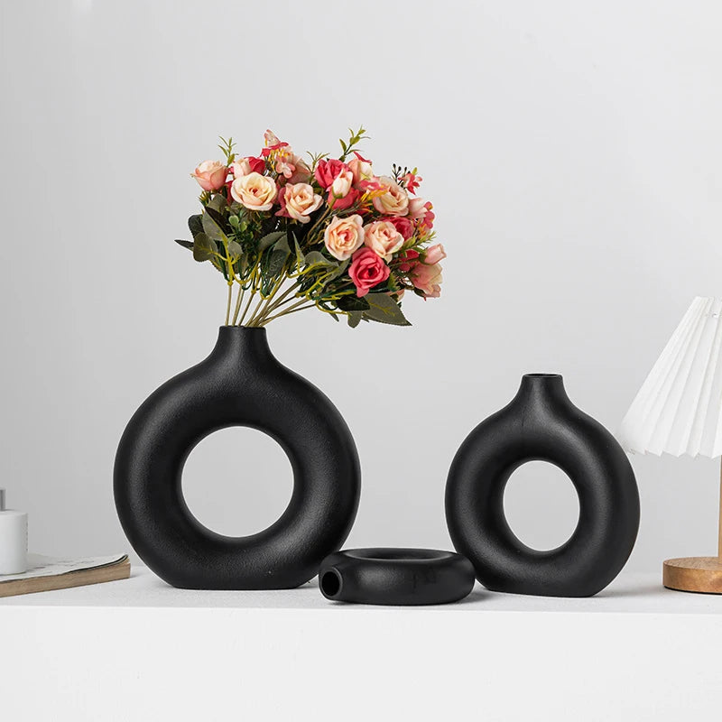 Nordic White Bud Vase – Minimalist Floral Arrangement Vase for Living Room